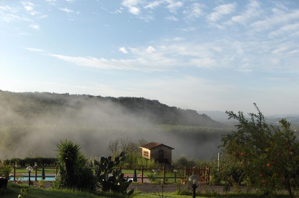 Podere Chiaromonte Palaia Eksteriør bilde